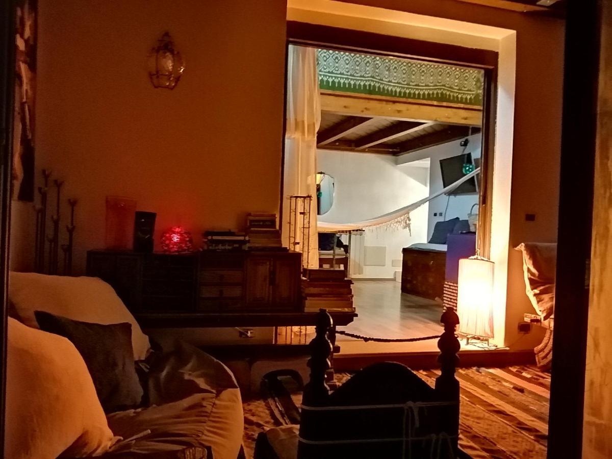 Aly Art Apartment Taormina Duomo, Gulf & Etna View エクステリア 写真